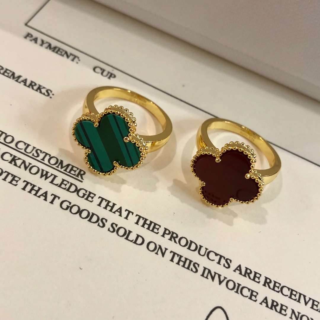 VanCleef&Arpels Ring