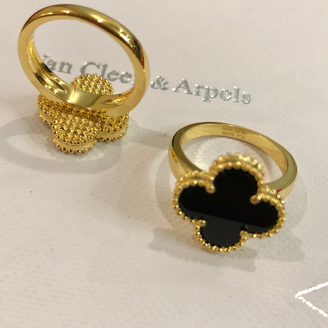VanCleef&Arpels Ring