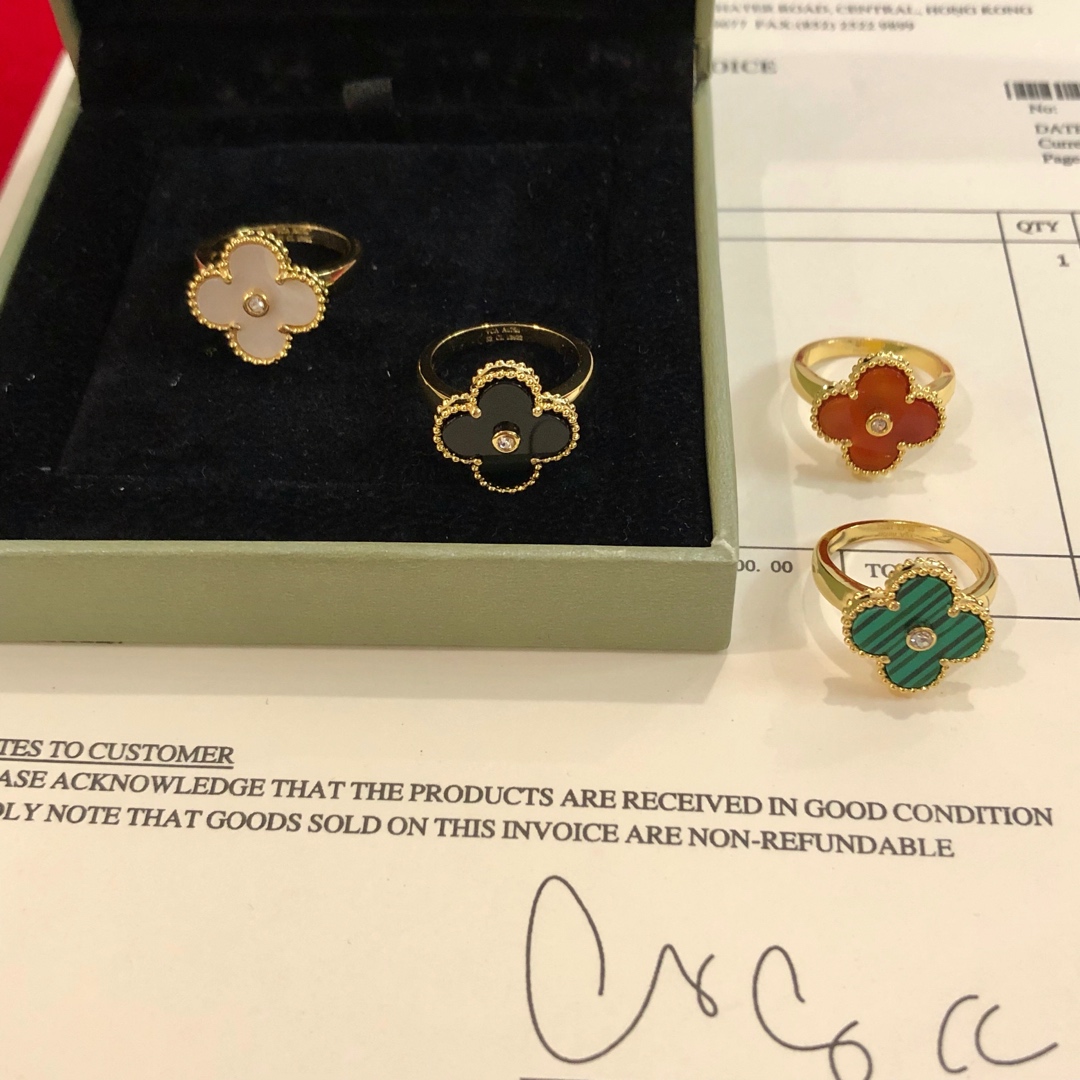 VanCleef&Arpels Ring