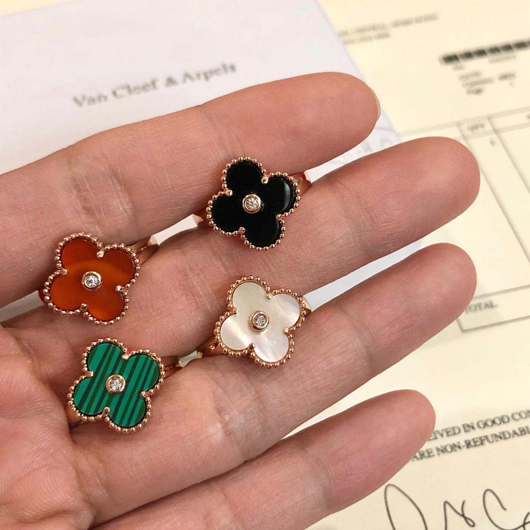 VanCleef&Arpels Ring