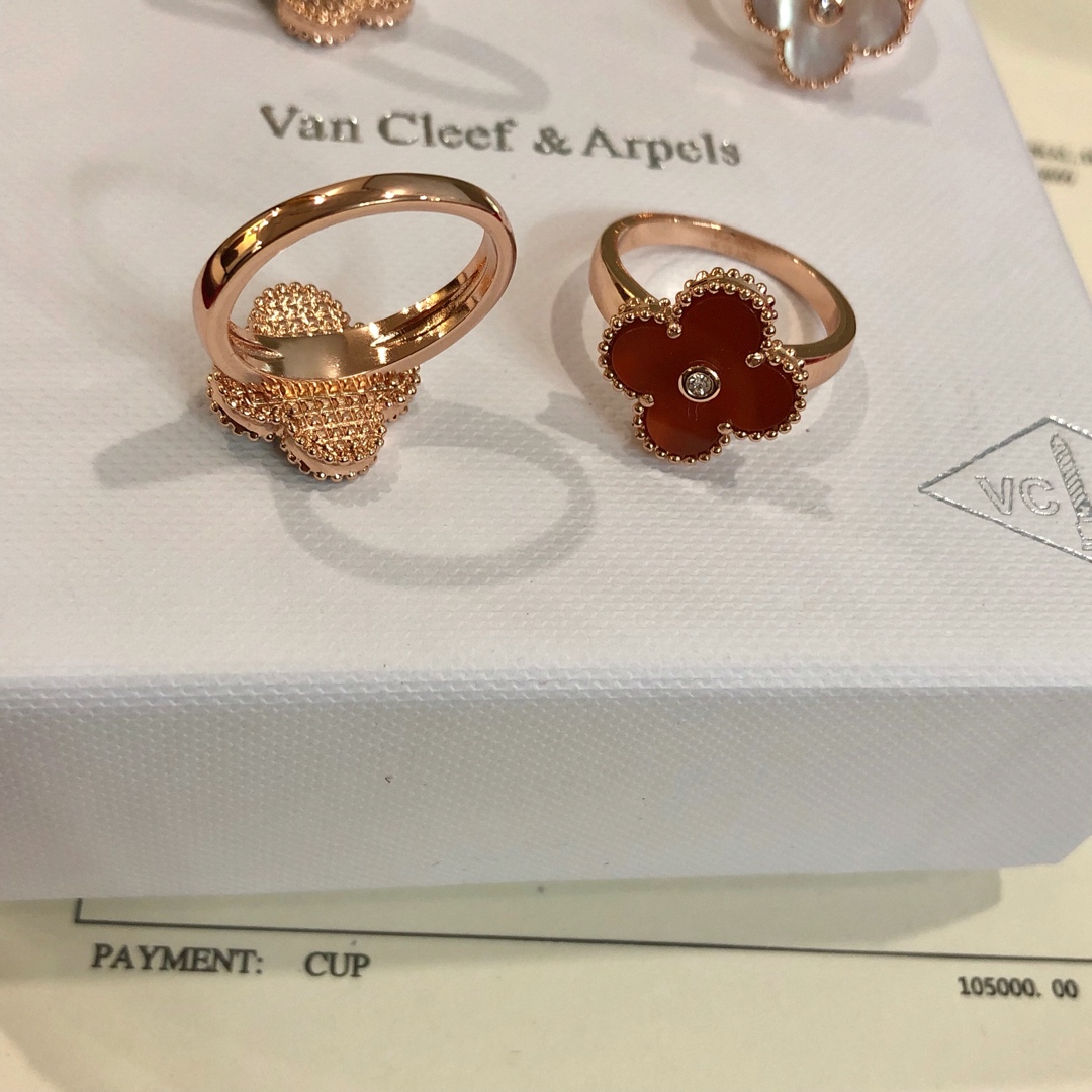 VanCleef&Arpels Ring