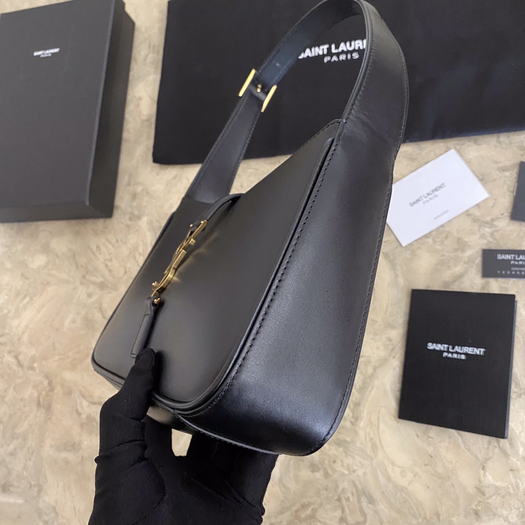 657228 LE 5 À 7 HOBO BAG IN VEGETABLE-TANNED LEATHER, YSL Saint Laurent