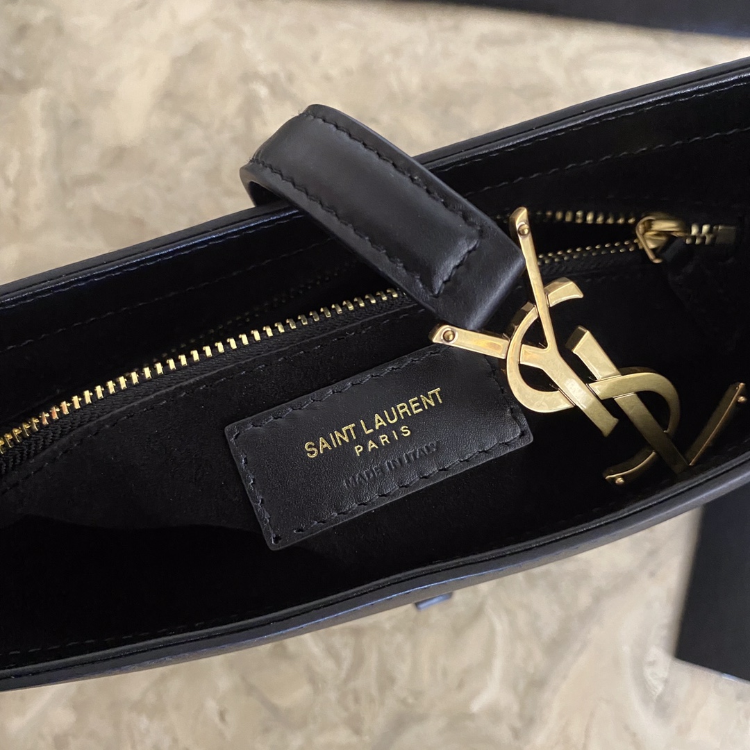 657228 LE 5 À 7 HOBO BAG IN VEGETABLE-TANNED LEATHER, YSL Saint Laurent