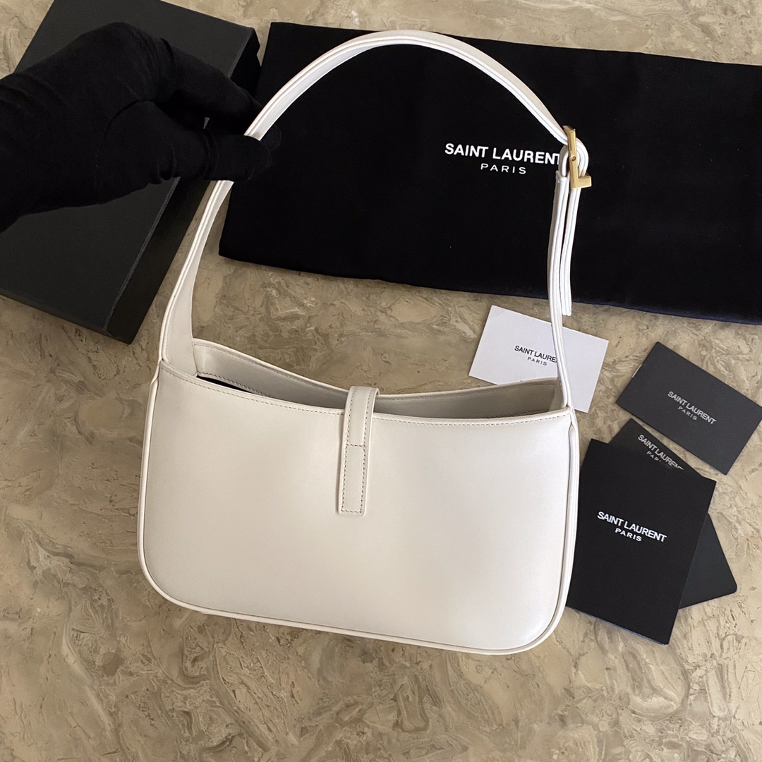 657228 LE 5 À 7 HOBO BAG IN VEGETABLE-TANNED LEATHER, YSL Saint Laurent