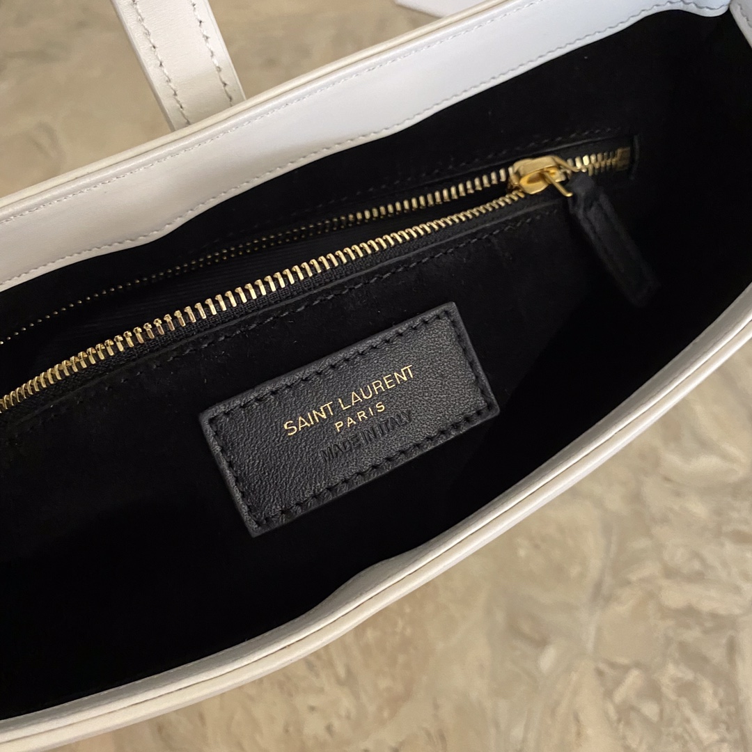 657228 LE 5 À 7 HOBO BAG IN VEGETABLE-TANNED LEATHER, YSL Saint Laurent