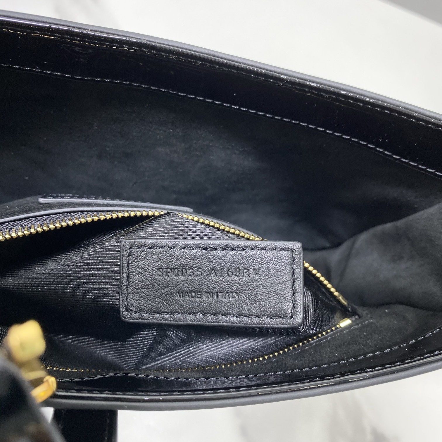 657228 LE 5 À 7 HOBO BAG IN VEGETABLE-TANNED LEATHER, YSL Saint Laurent