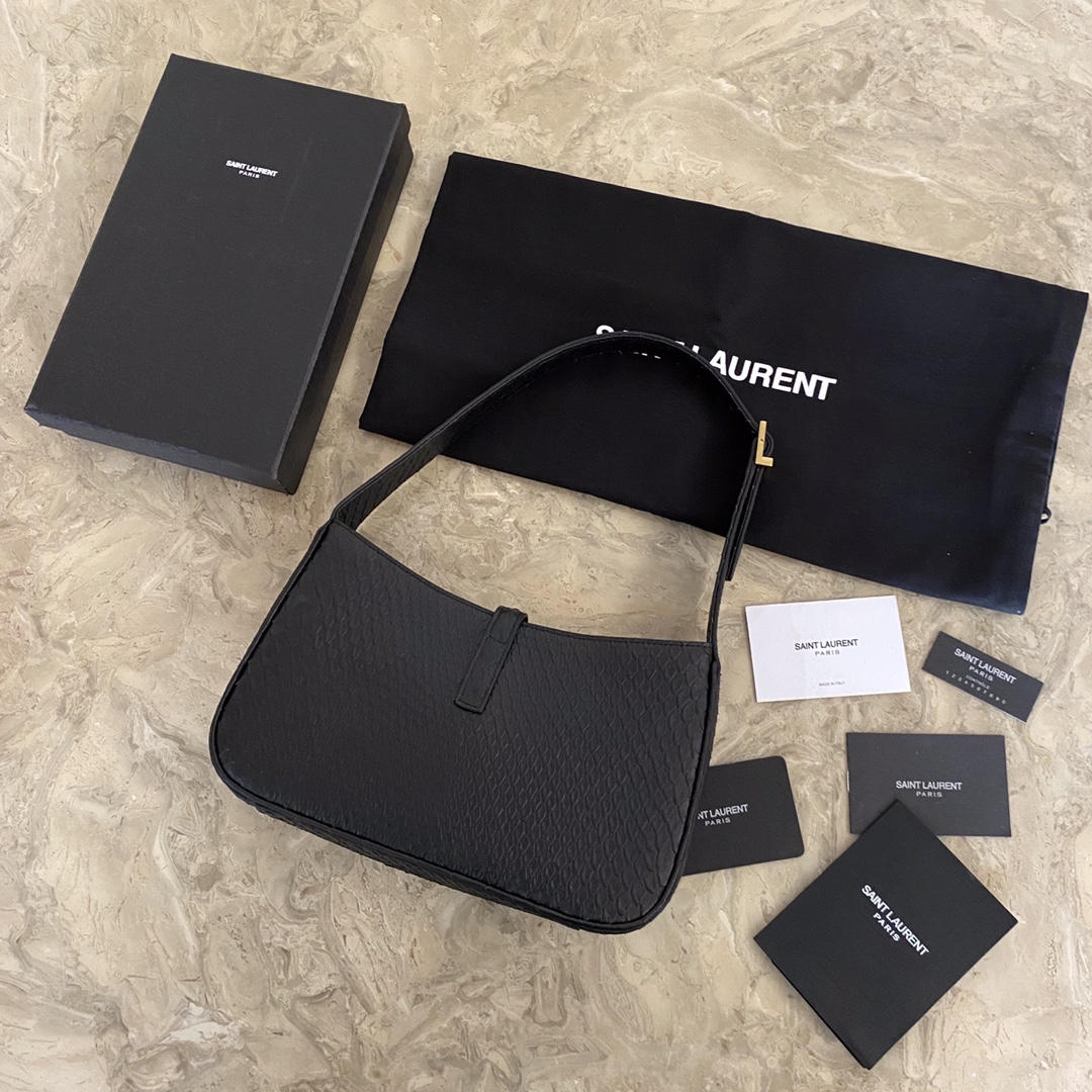 657228 LE 5 À 7 HOBO BAG IN VEGETABLE-TANNED LEATHER, YSL Saint Laurent
