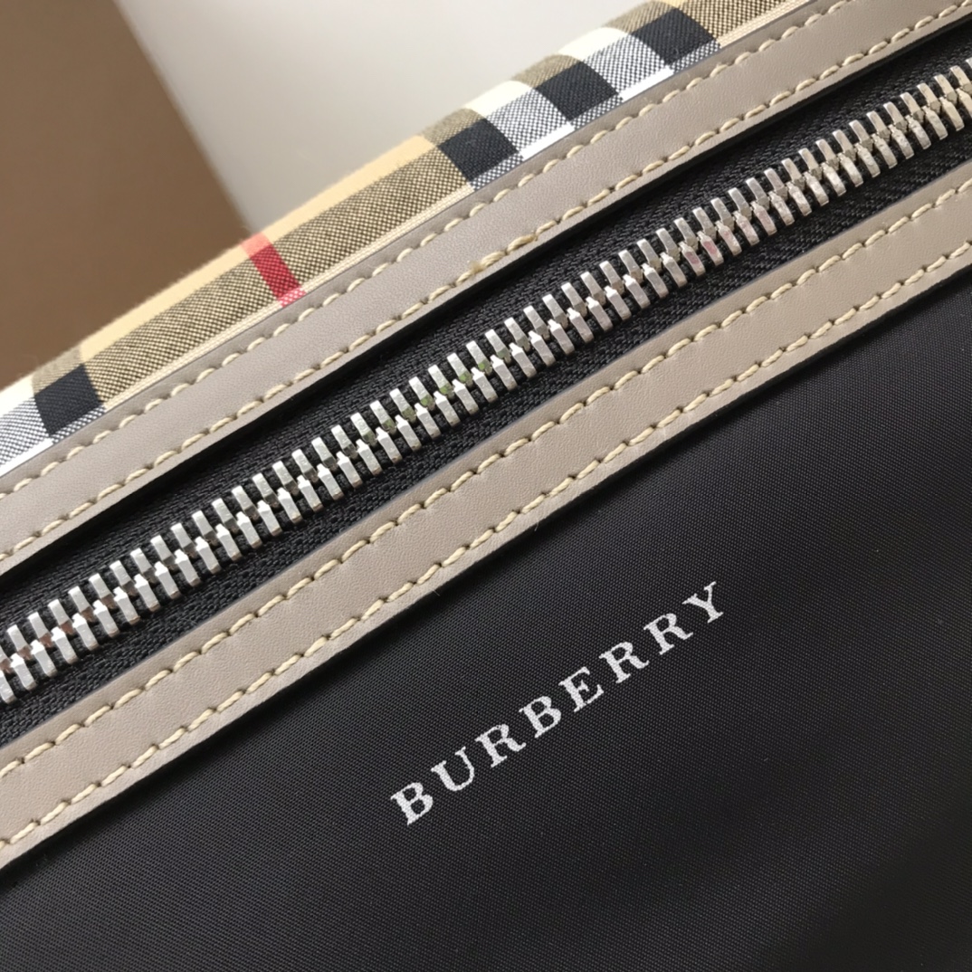 Bum Bag, BURBERRY BAGS