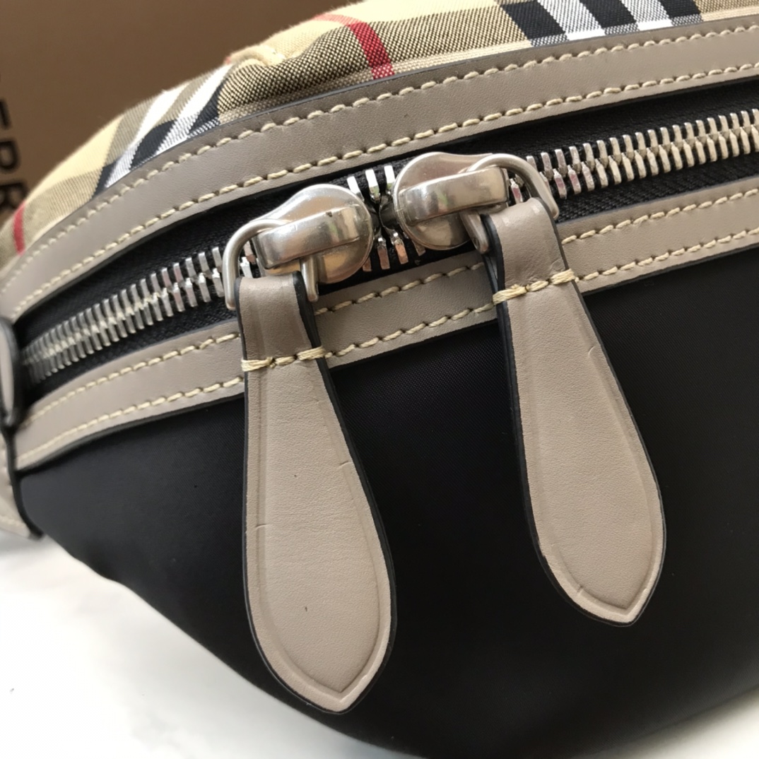 Bum Bag, BURBERRY BAGS