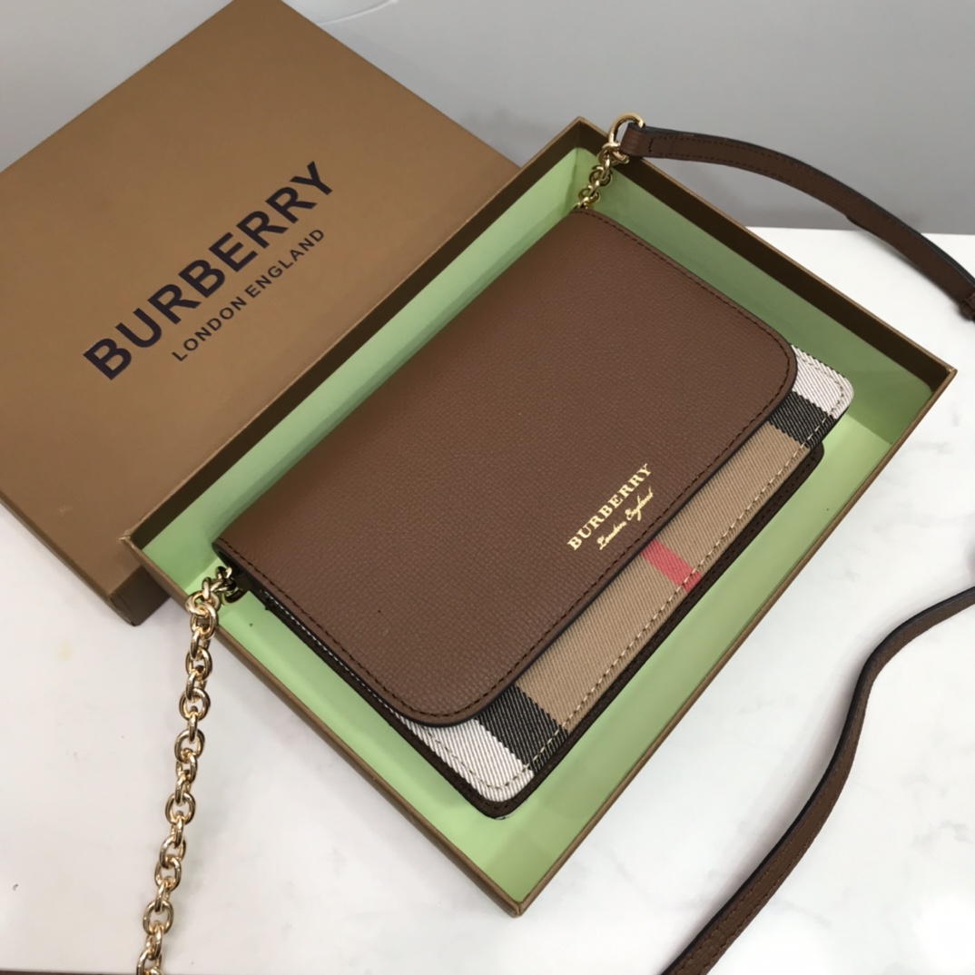 BURBERRY BAGS