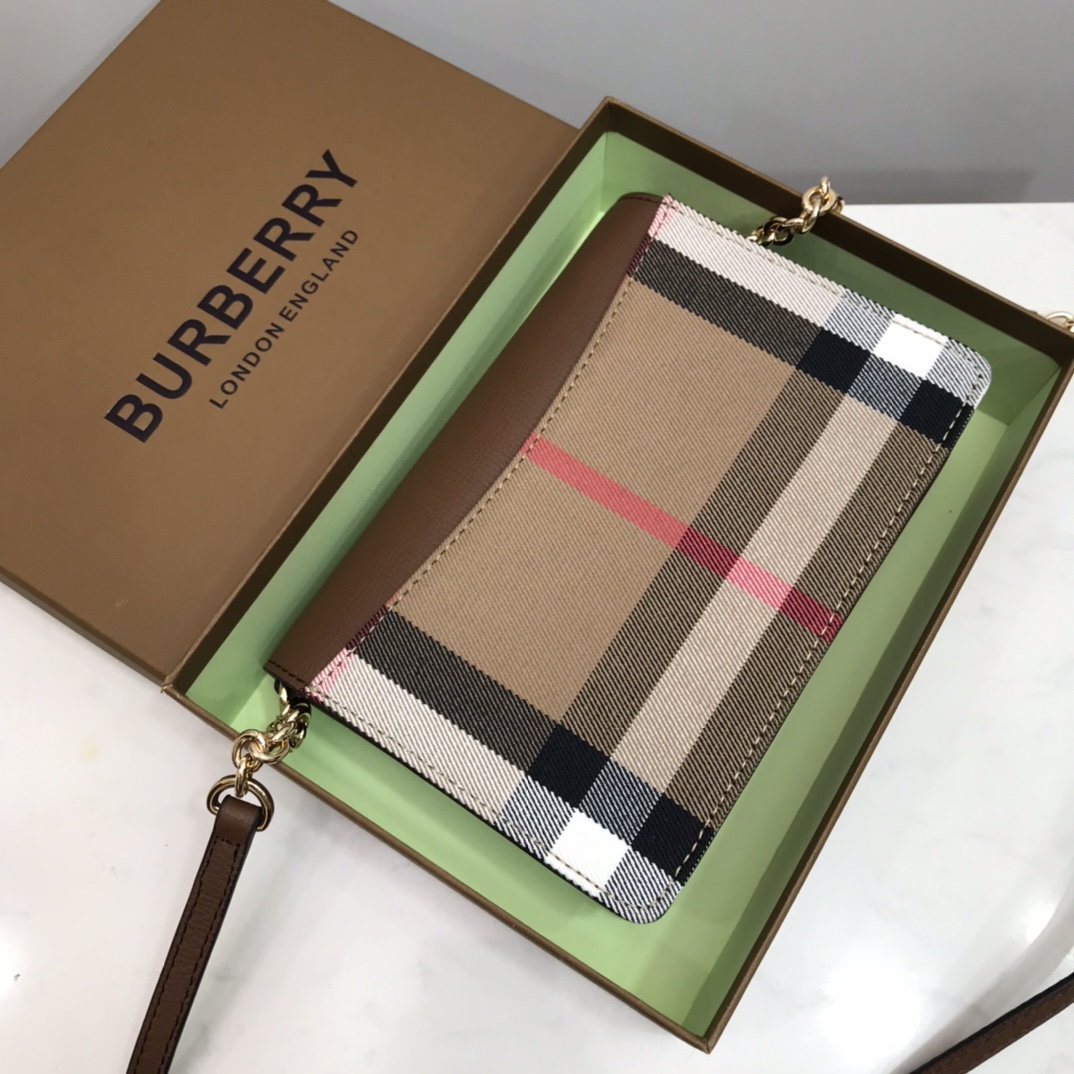 BURBERRY BAGS