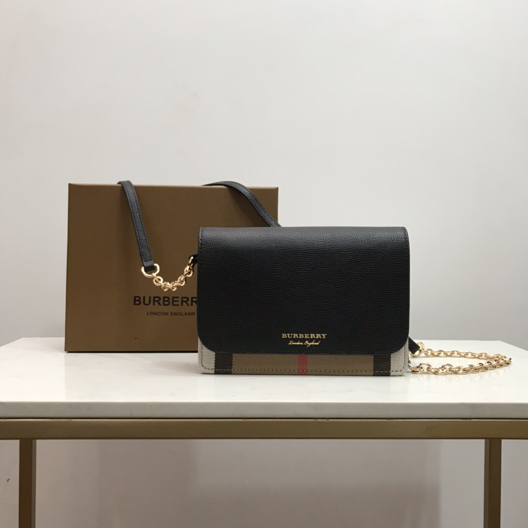 BURBERRY BAGS