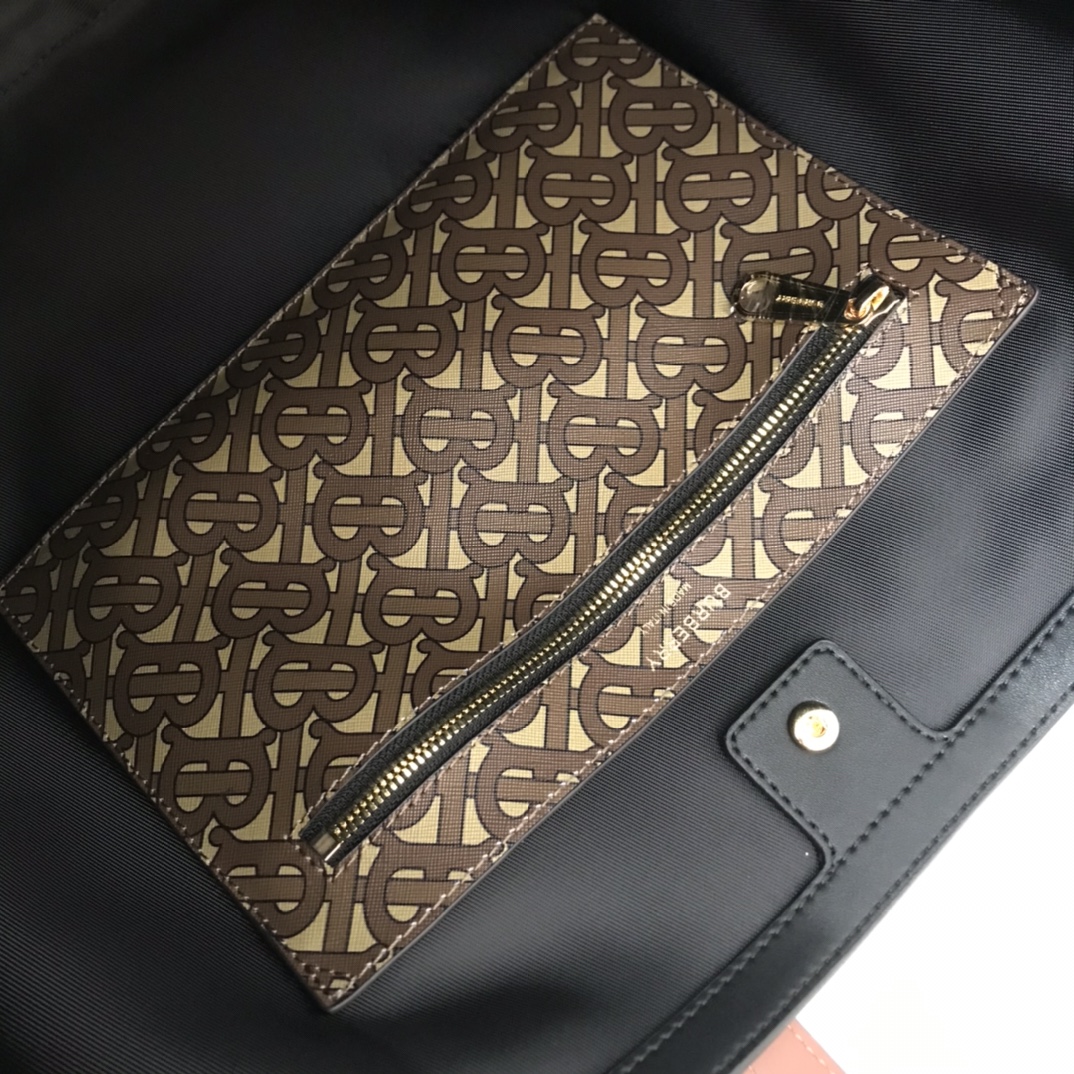 Monogram Stripe E-canvas Tote Bag BURBERRY BAGS