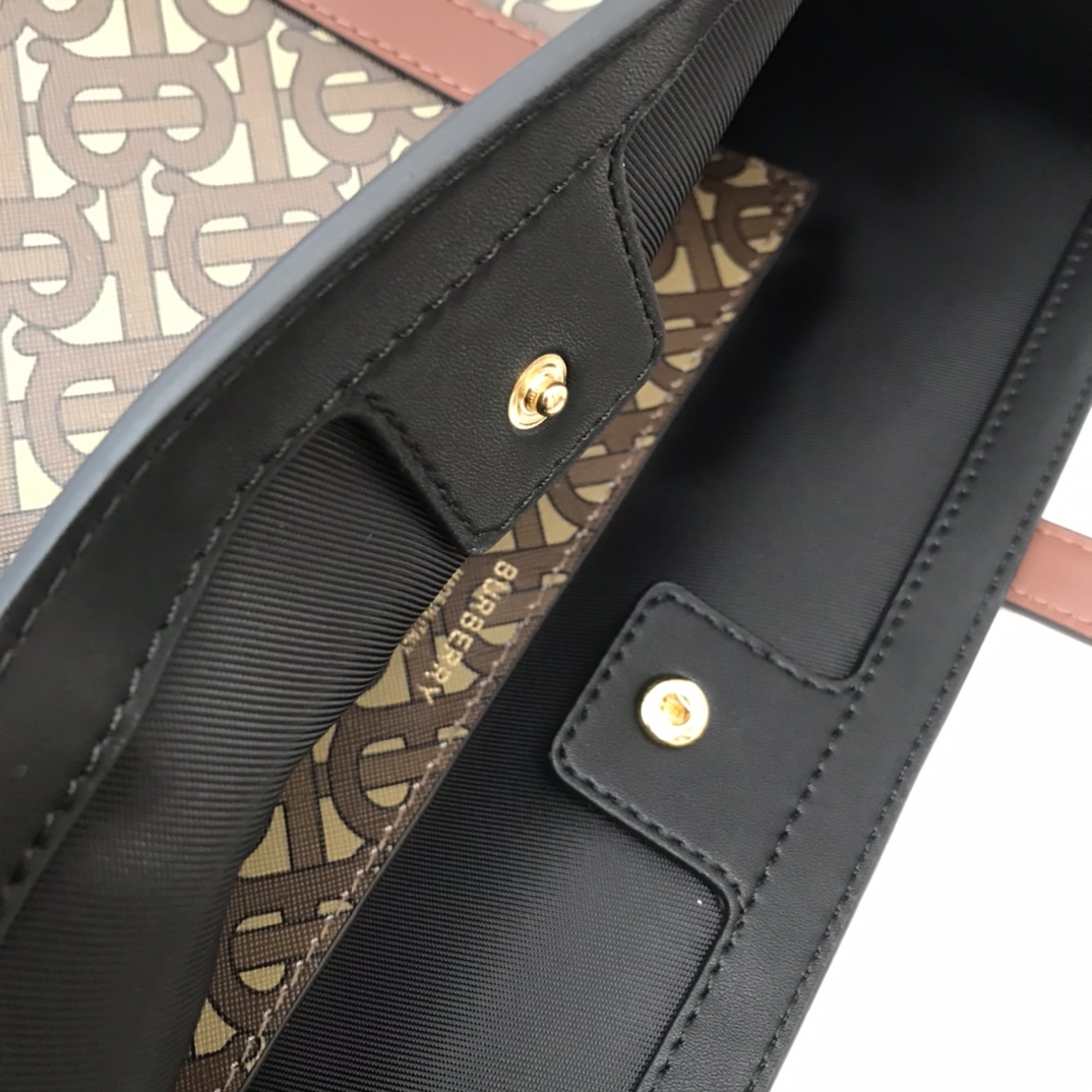 Monogram Stripe E-canvas Tote Bag BURBERRY BAGS