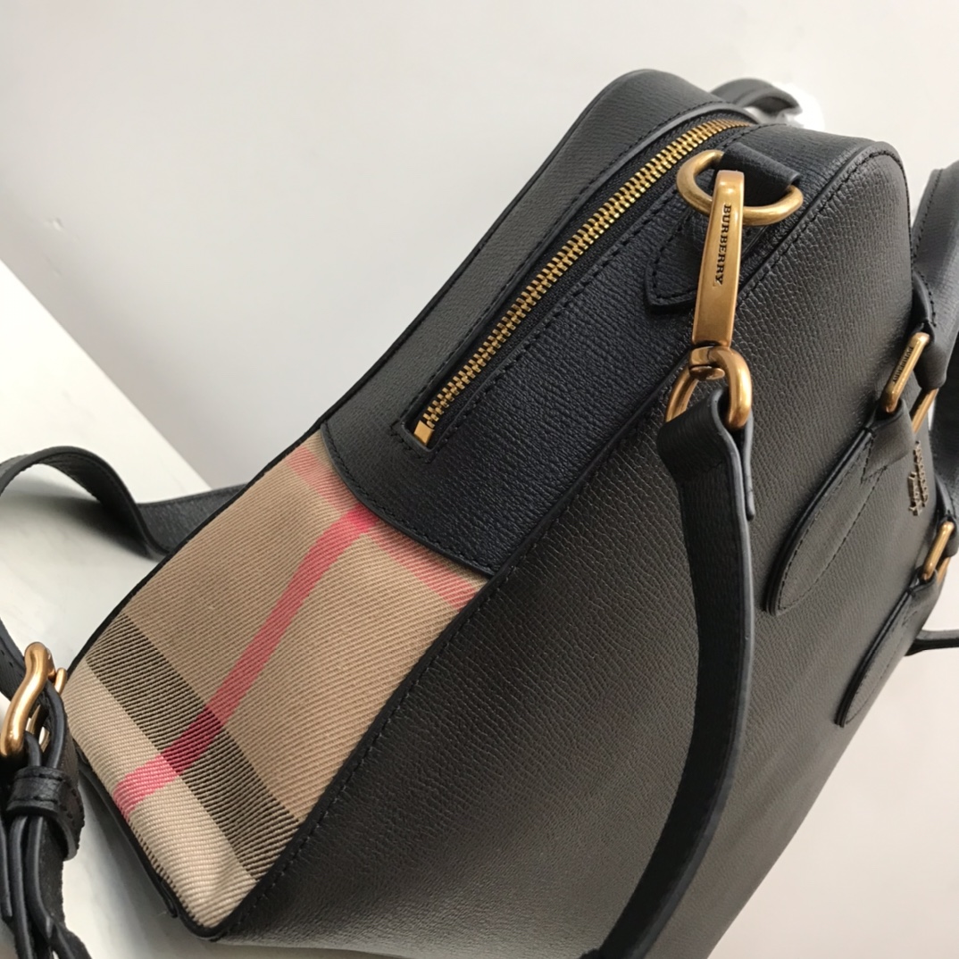 Grainy Leather Briefcase BURBERRY BAGS