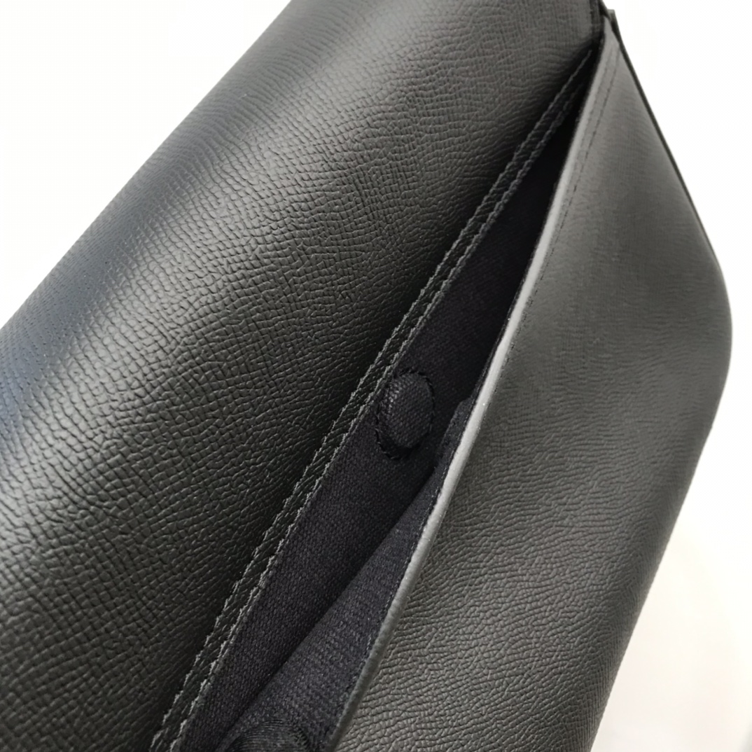 Small Grainy Leather Messenger Bag BURBERRY BAGS