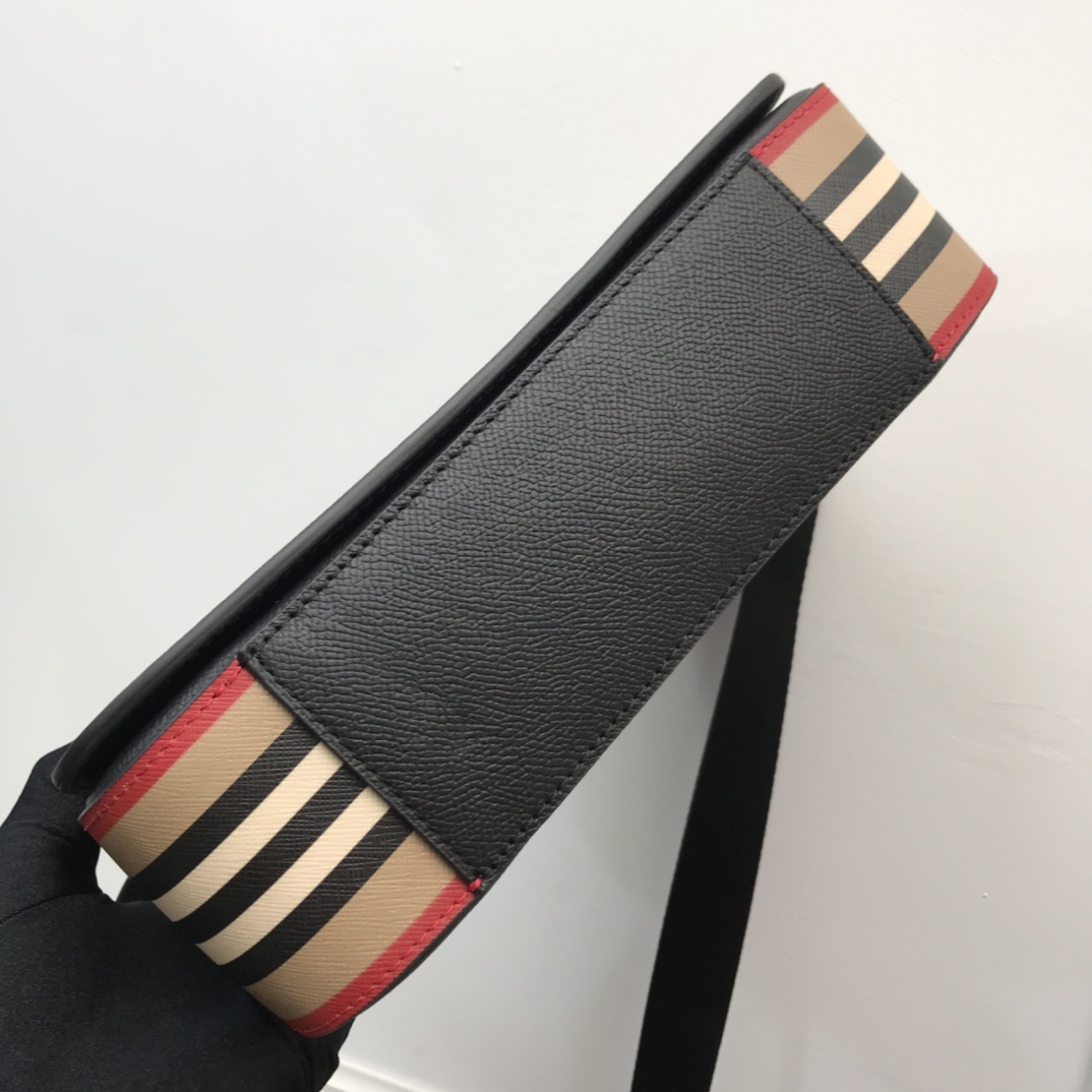 Small Grainy Leather Messenger Bag BURBERRY BAGS