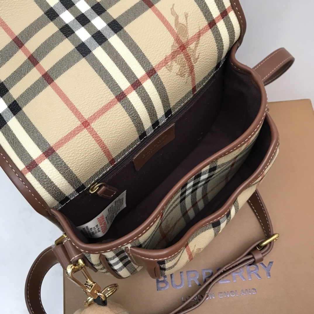 Vintage BURBERRY BAGS