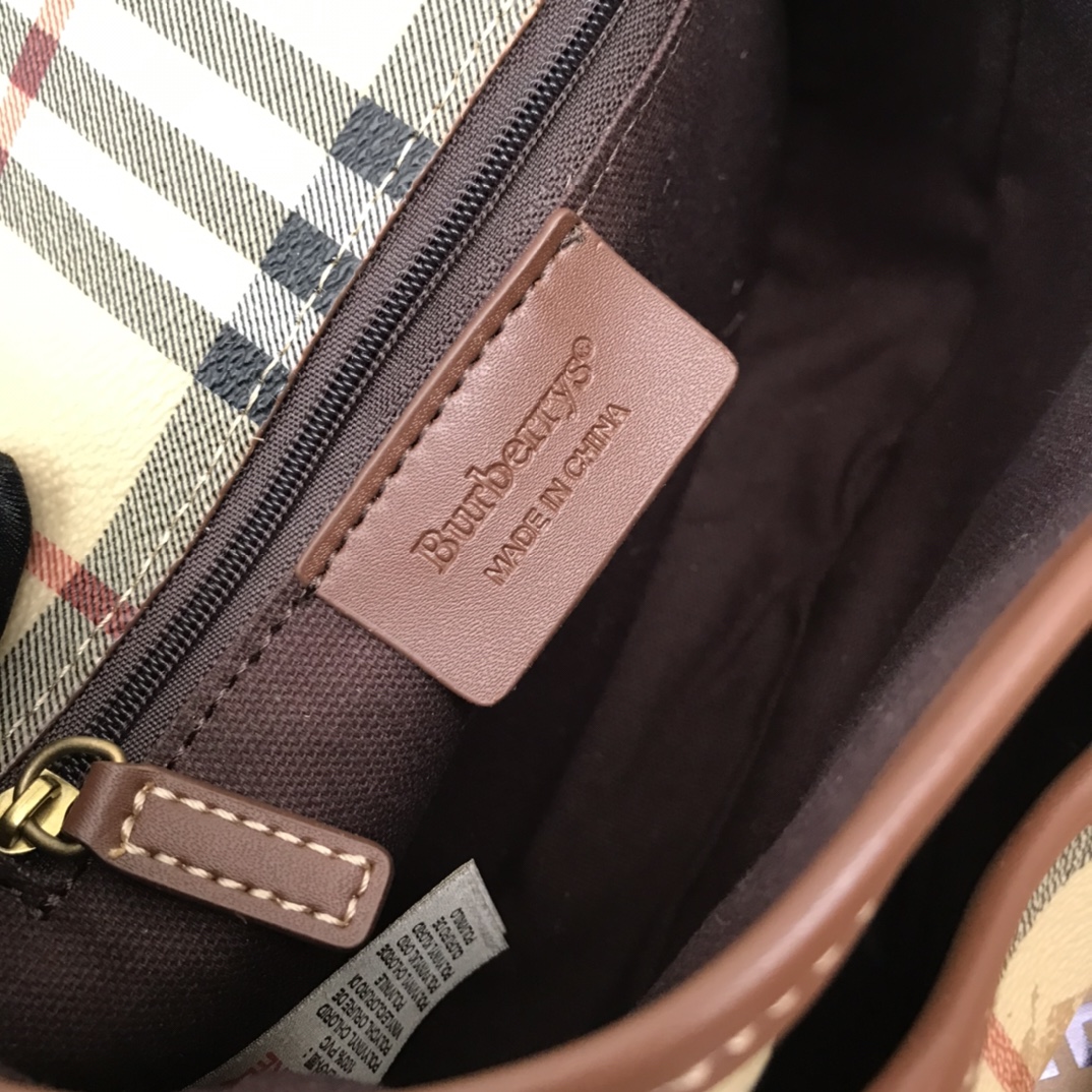 Vintage BURBERRY BAGS