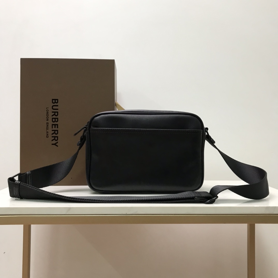 BURBERRY BAGS