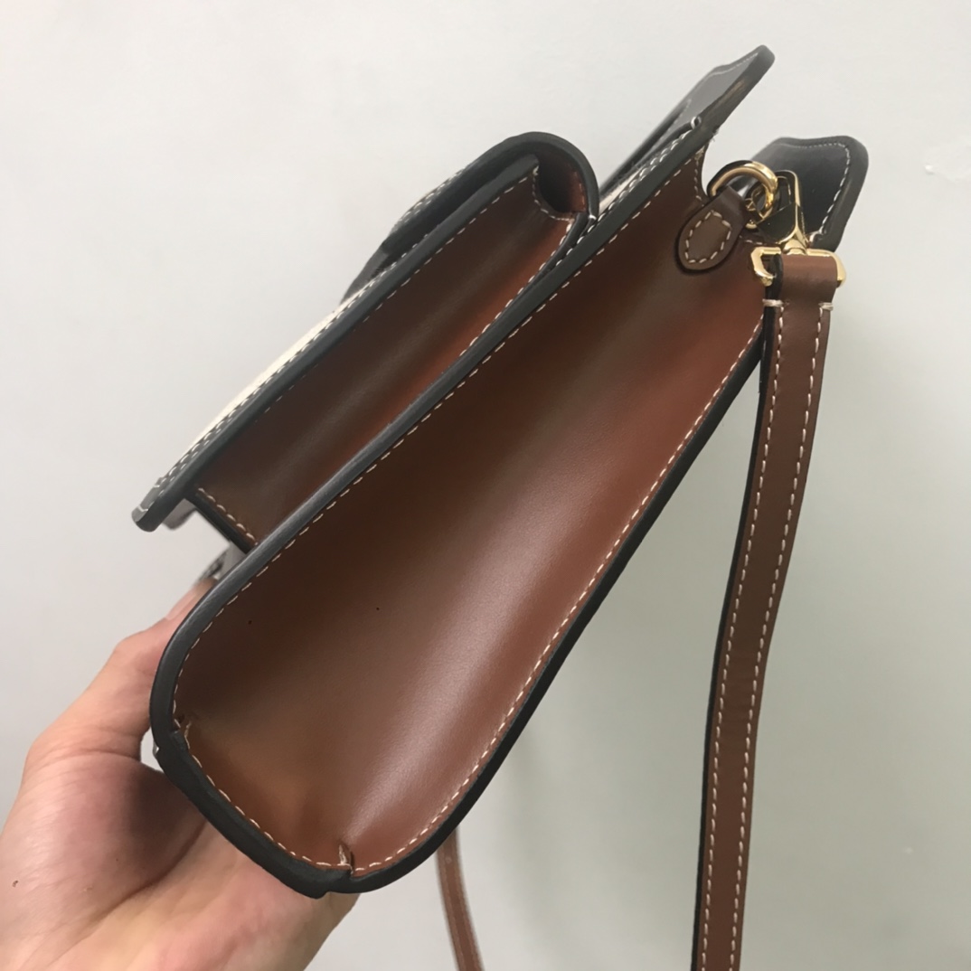Tote bags, Burberry