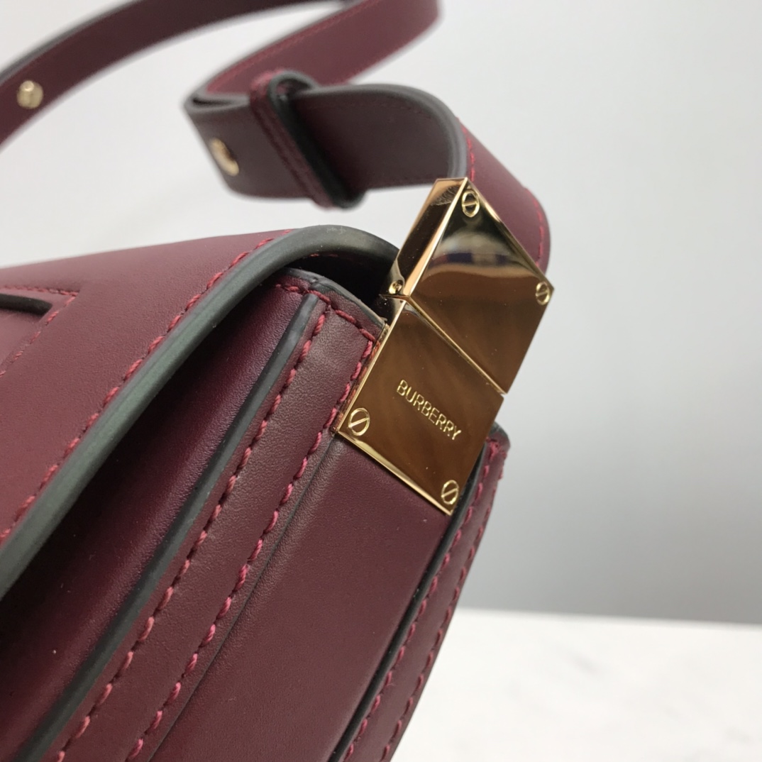 Small Leather Olympia Bag, Burberry