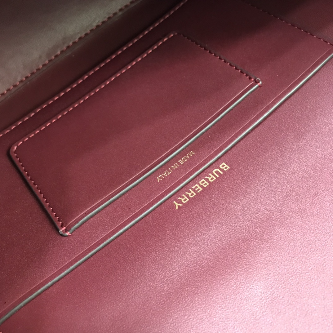 Small Leather Olympia Bag, Burberry