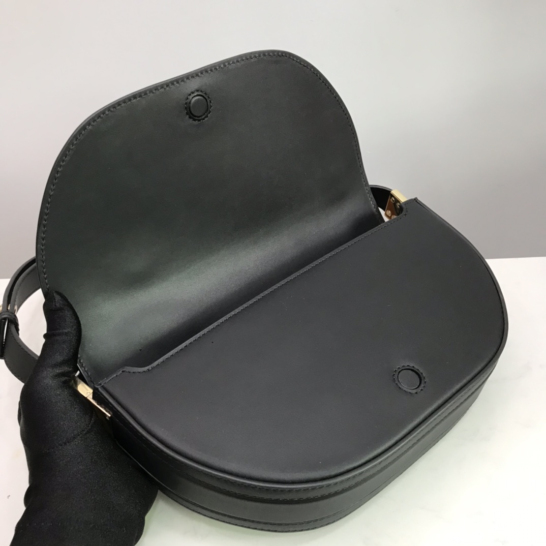 Small Leather Olympia Bag, Burberry