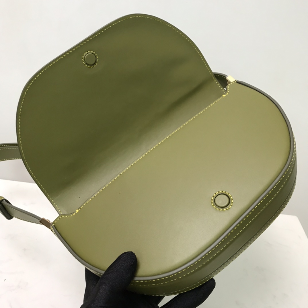 Small Leather Olympia Bag, Burberry