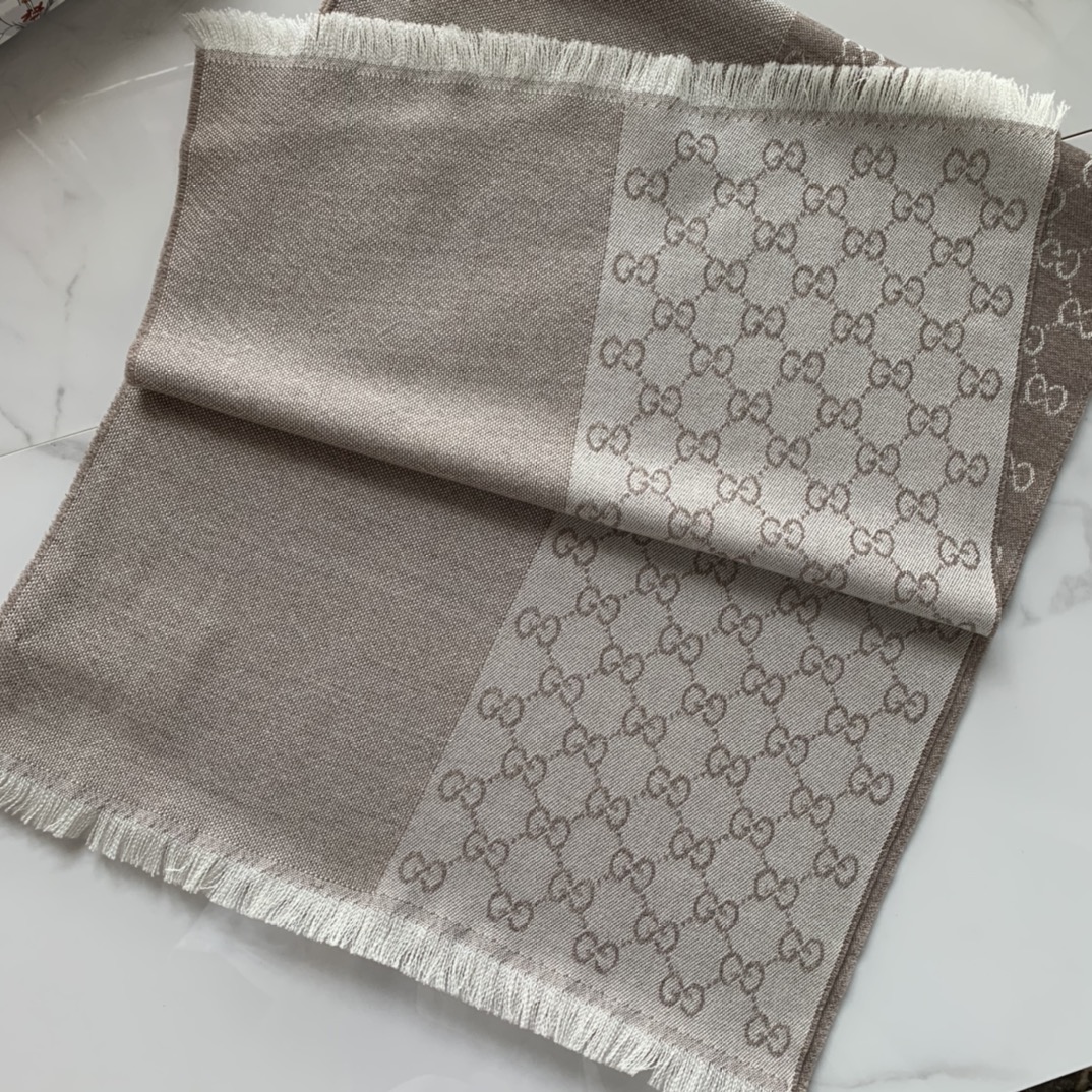 GUCCI SCARVES