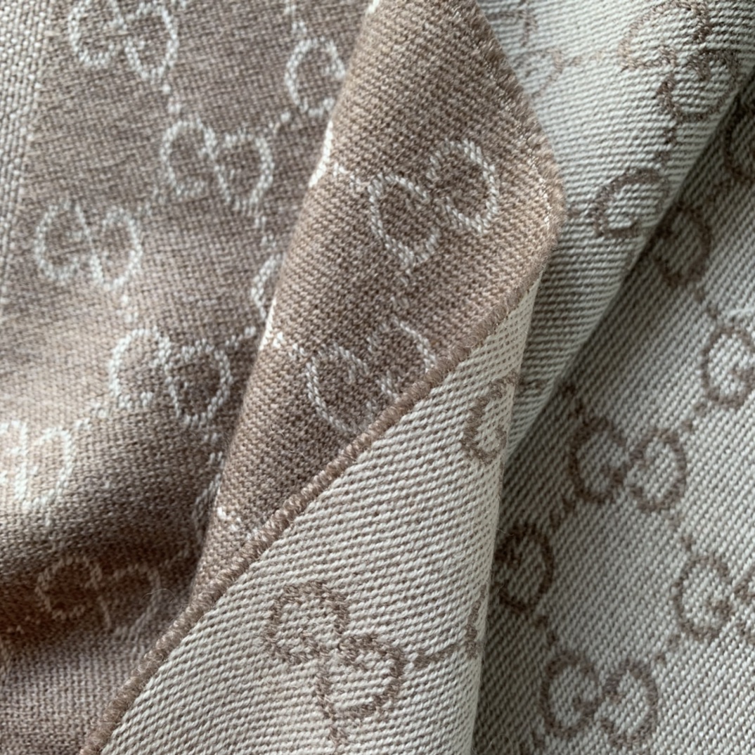 GUCCI SCARVES