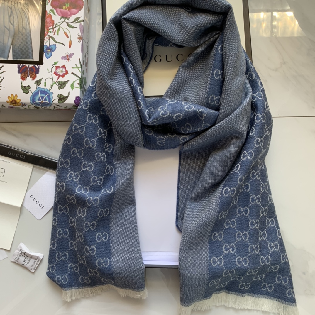 GUCCI SCARVES