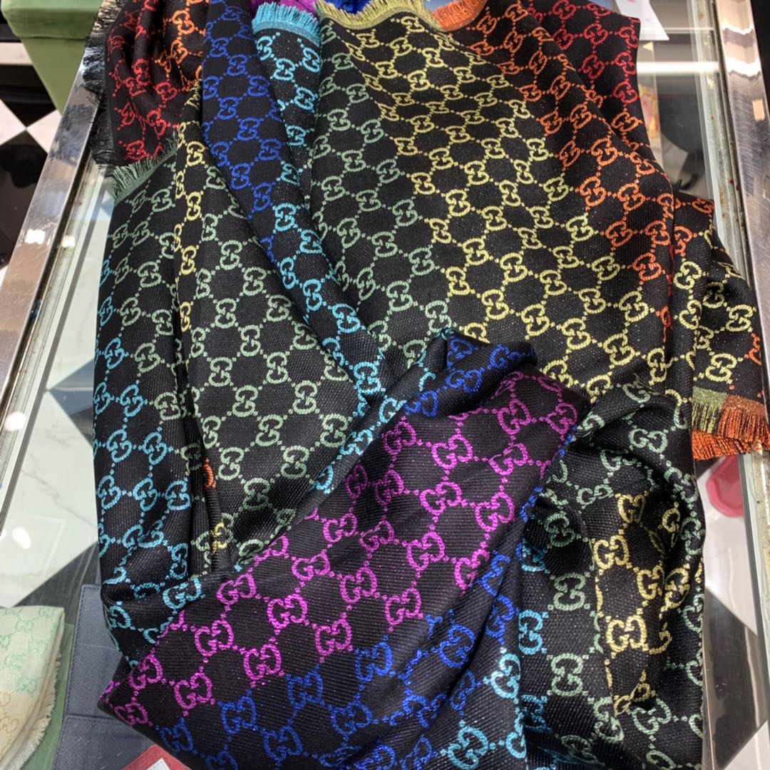 GUCCI SCARVES
