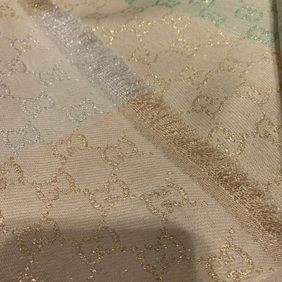 GUCCI SCARVES