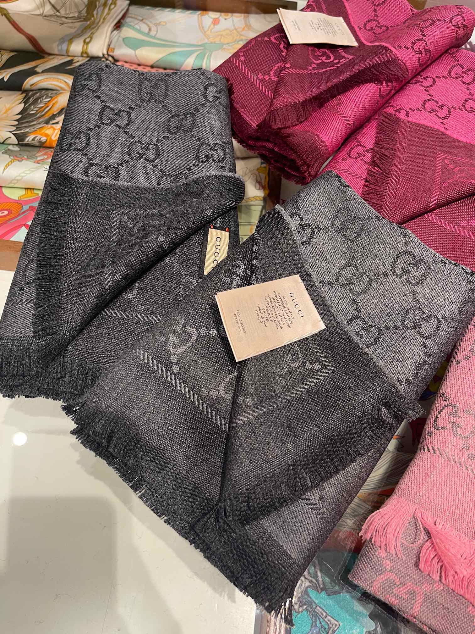GUCCI SCARVES