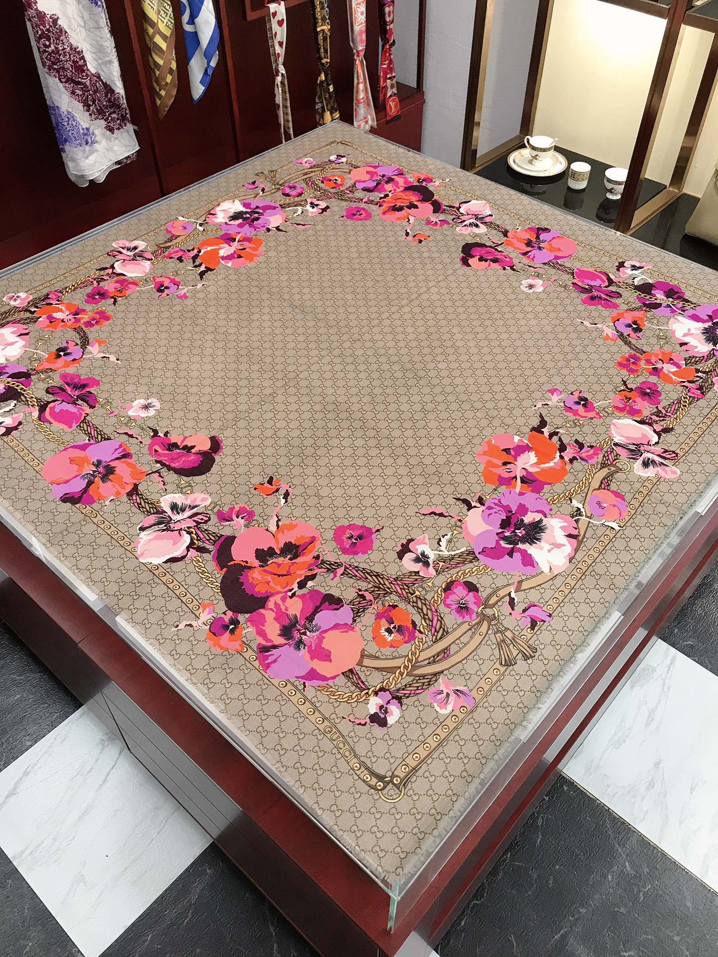 GUCCI SCARVES