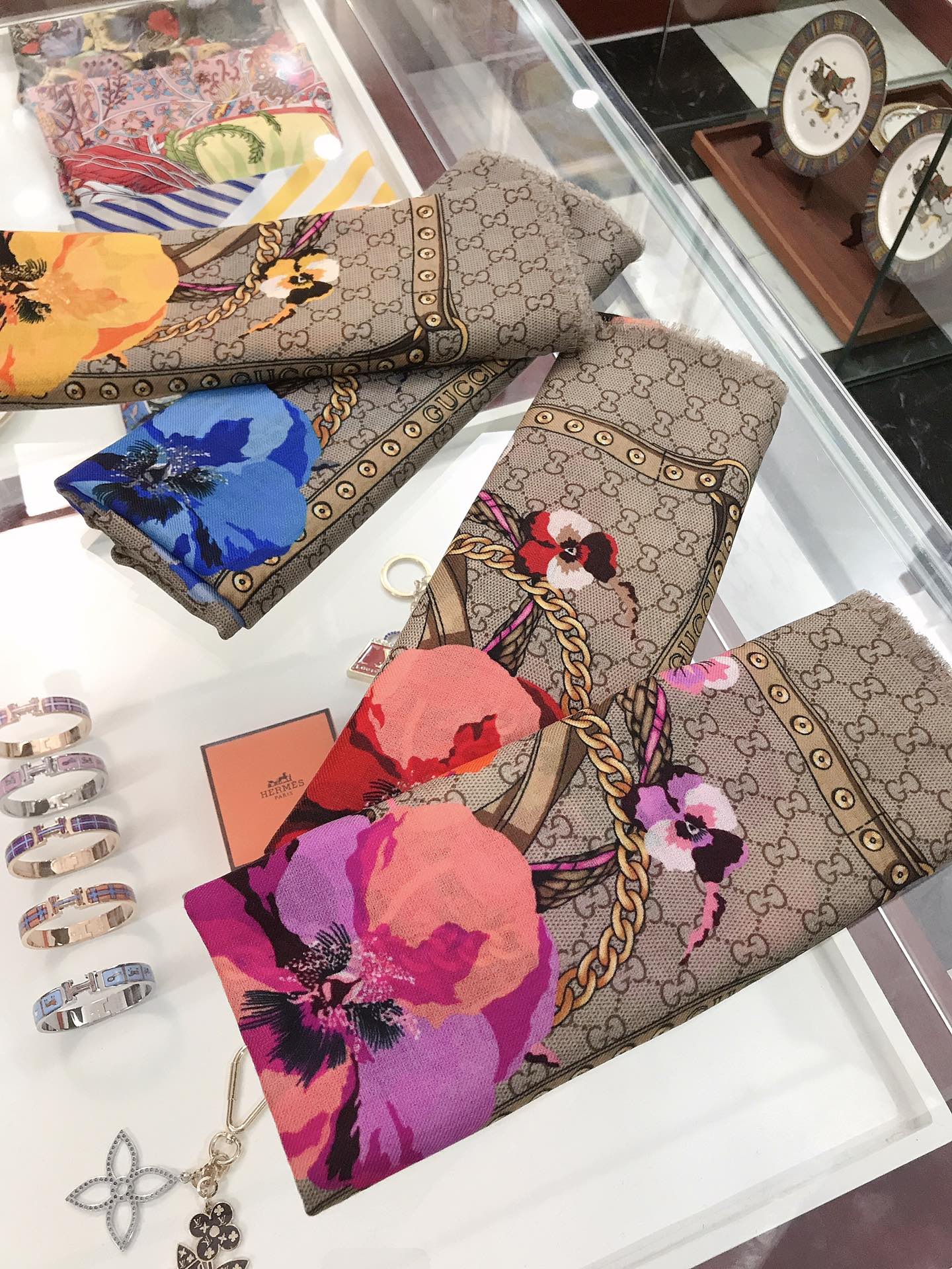 GUCCI SCARVES