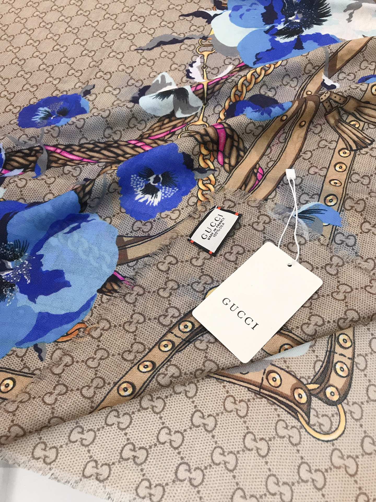 GUCCI SCARVES