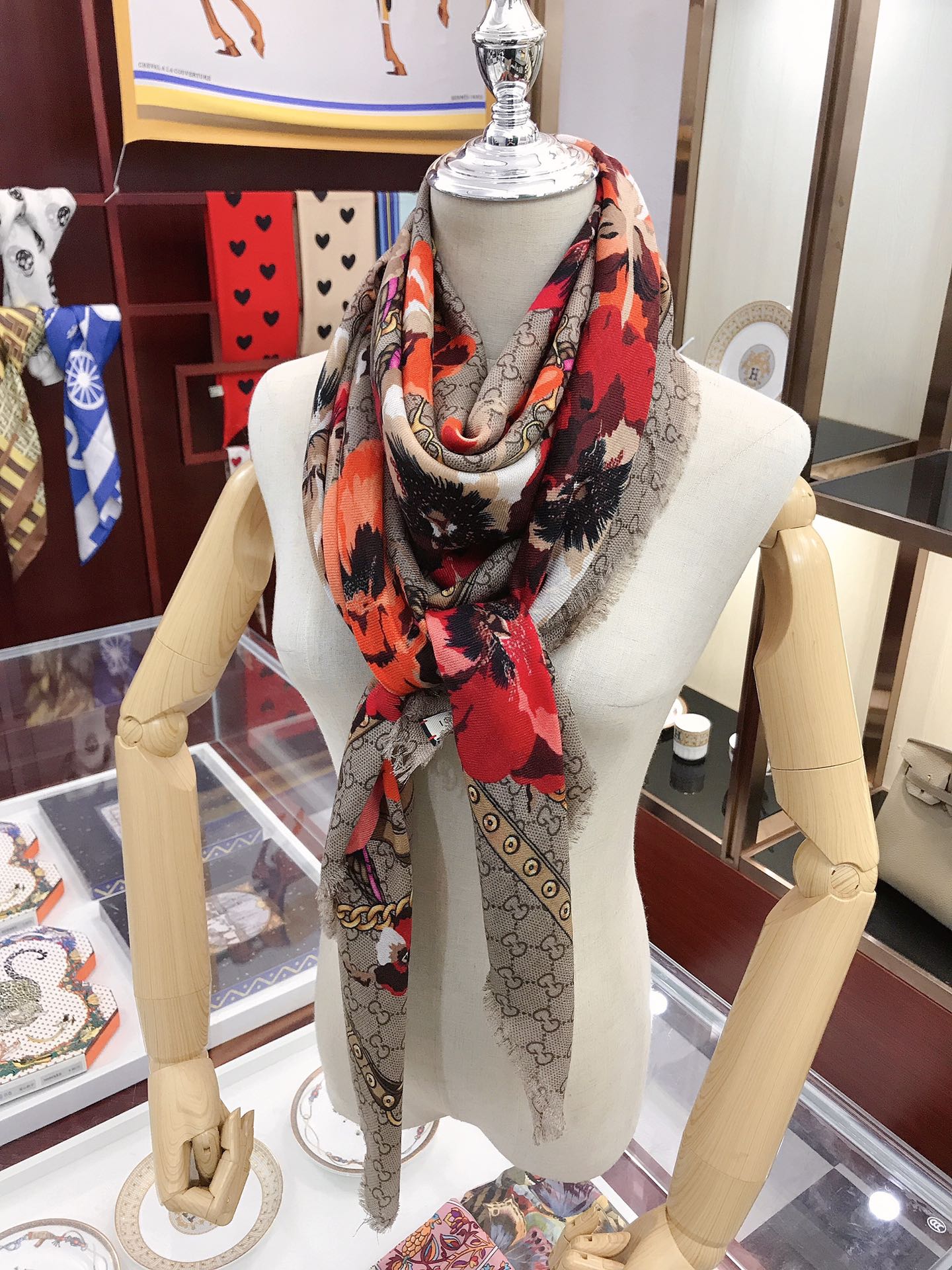 GUCCI SCARVES