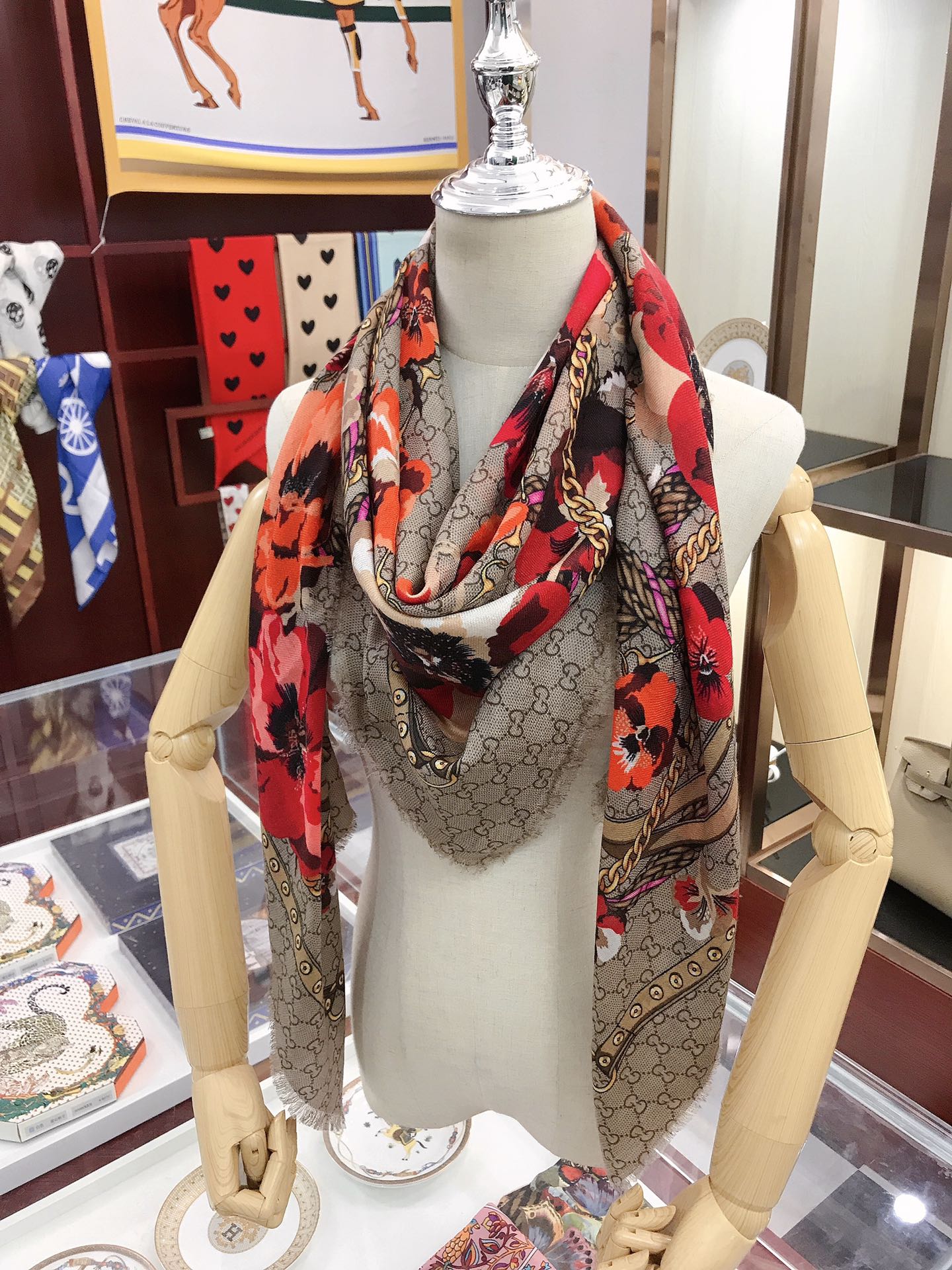 GUCCI SCARVES