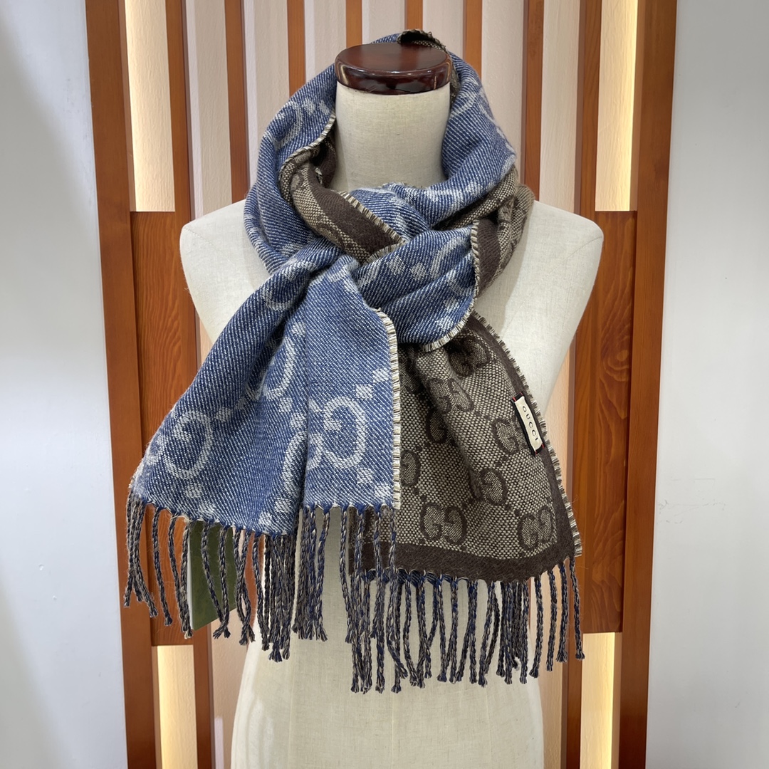 GUCCI SCARVES
