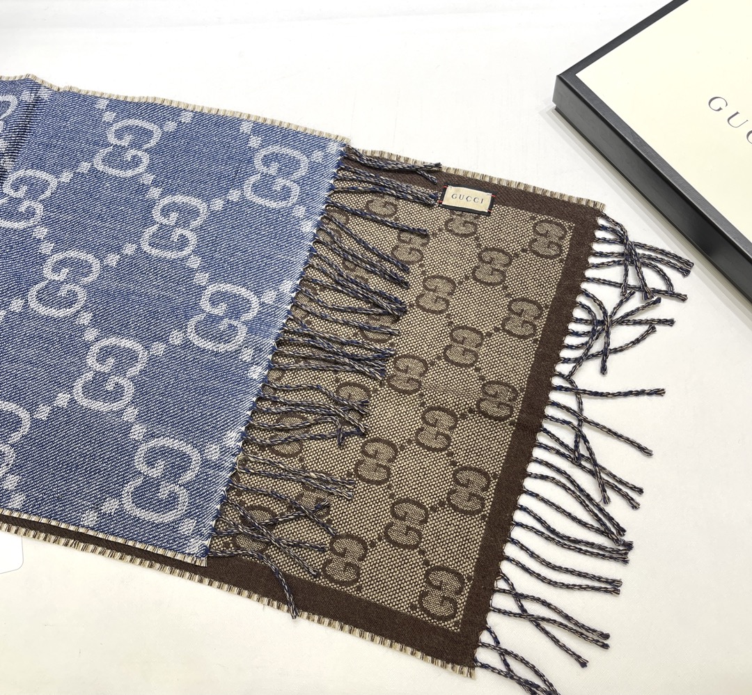 GUCCI SCARVES