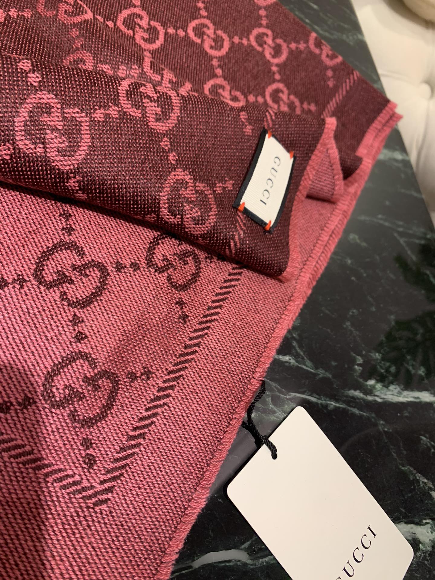 GUCCI SCARVES