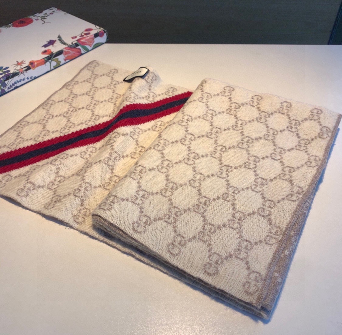 GUCCI SCARVES