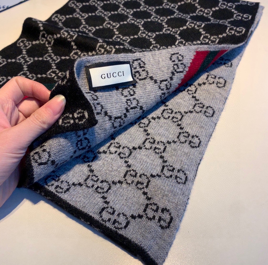 GUCCI SCARVES