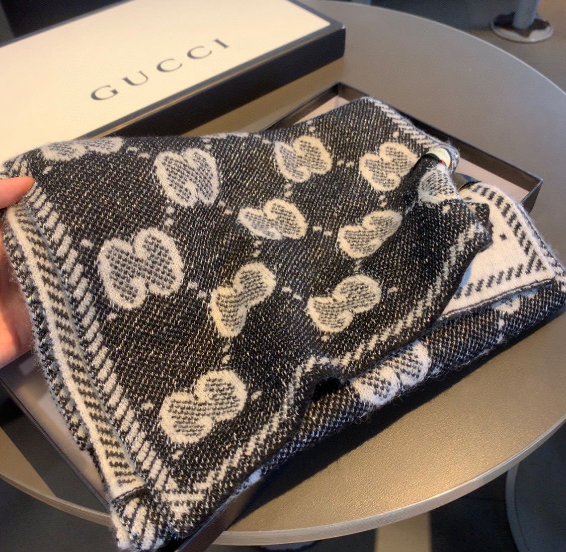 GUCCI SCARVES