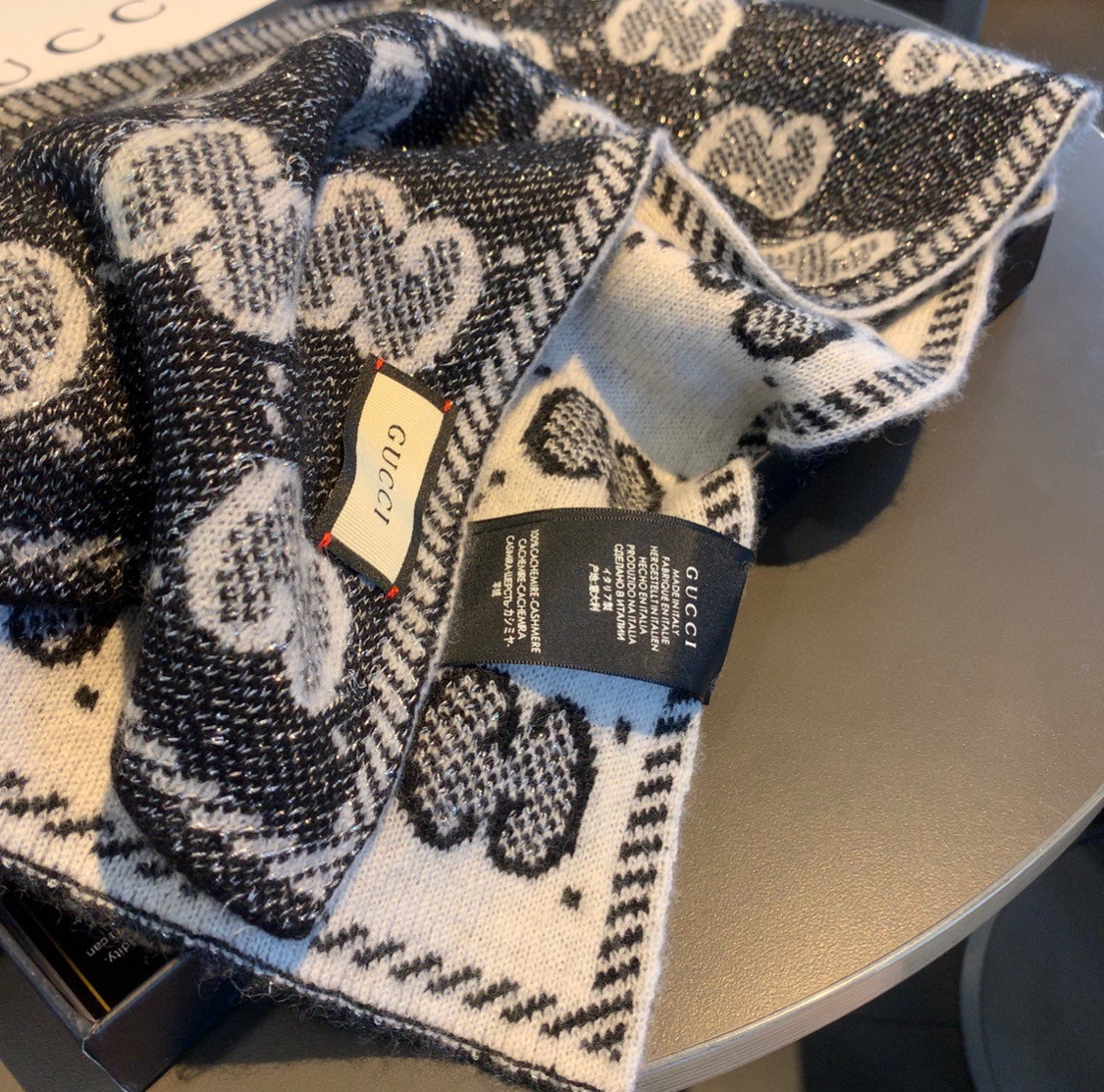 GUCCI SCARVES