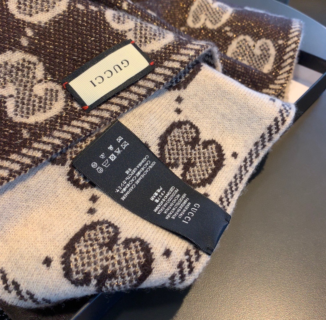 GUCCI SCARVES