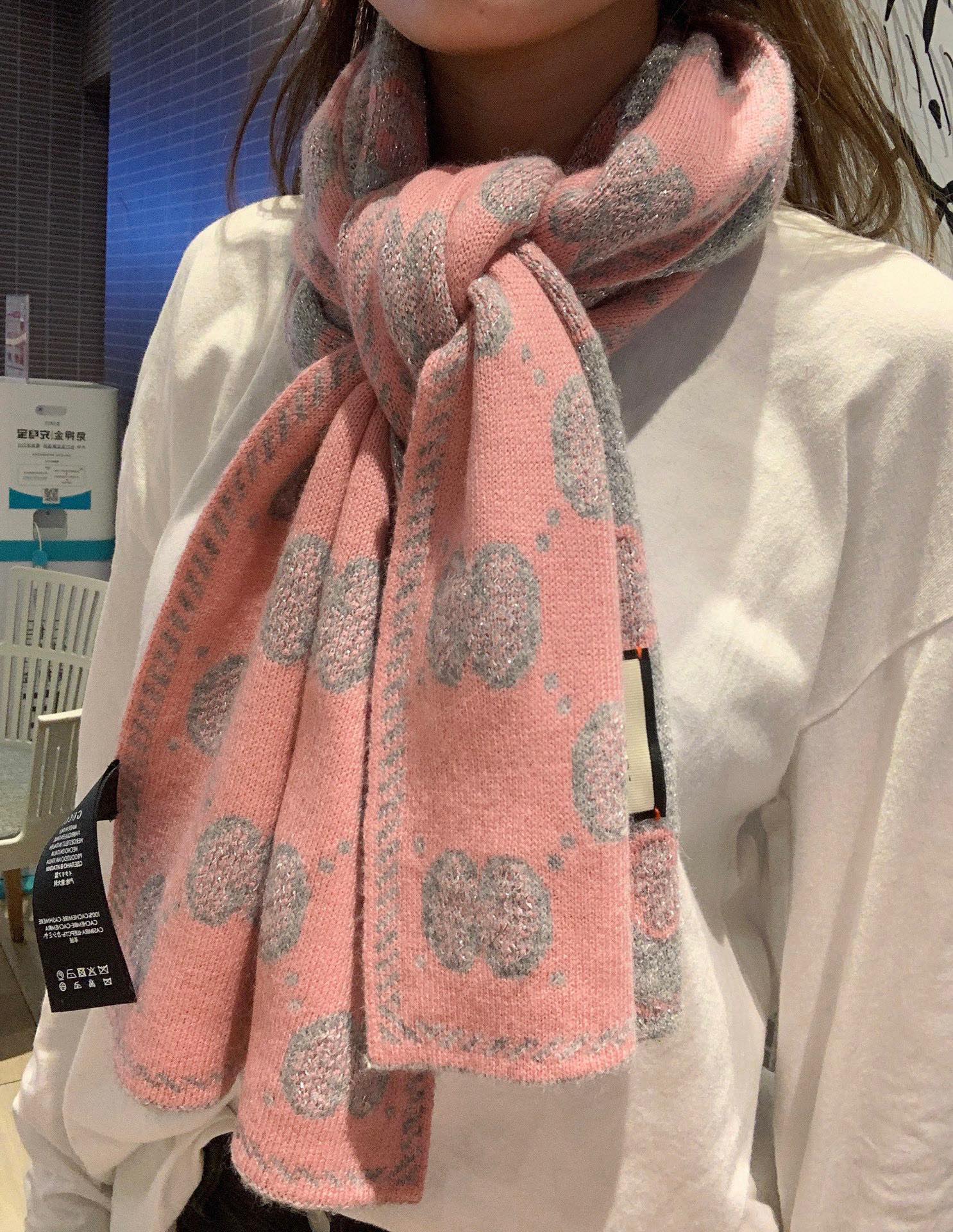 GUCCI SCARVES