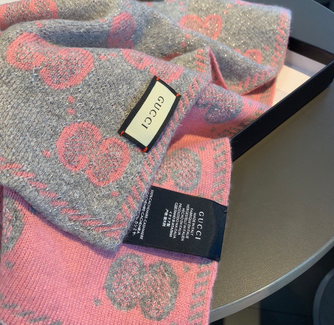 GUCCI SCARVES
